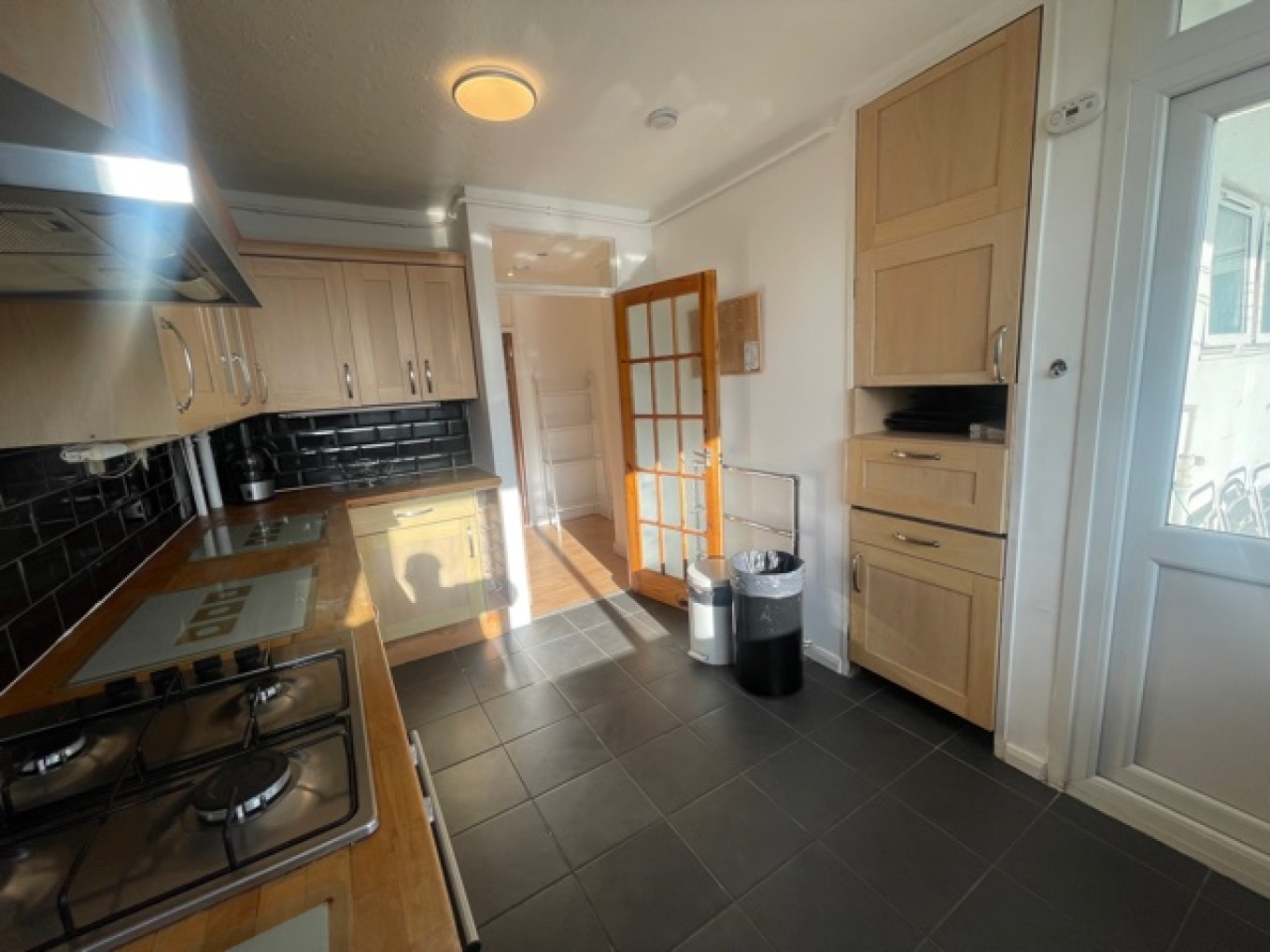 3 bed flat to rent