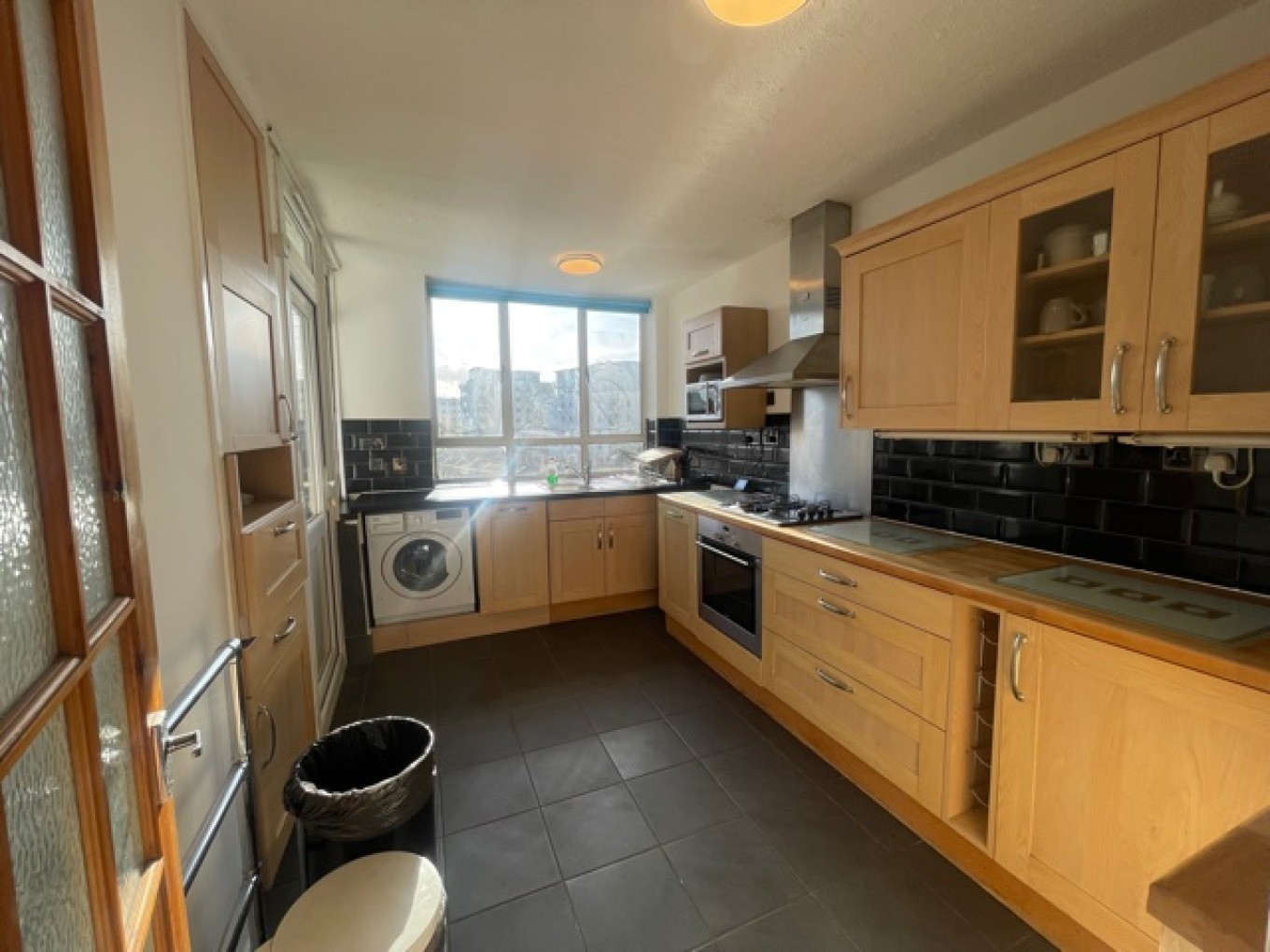 3 bed flat to rent